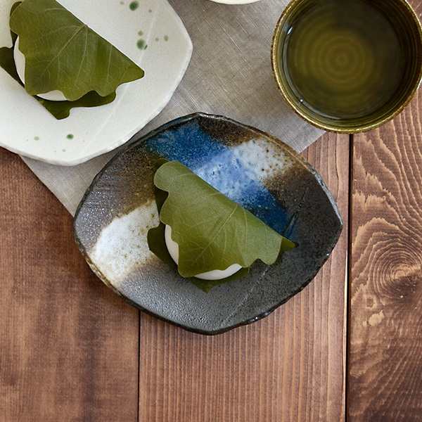 和食器 変形菱型 黒海