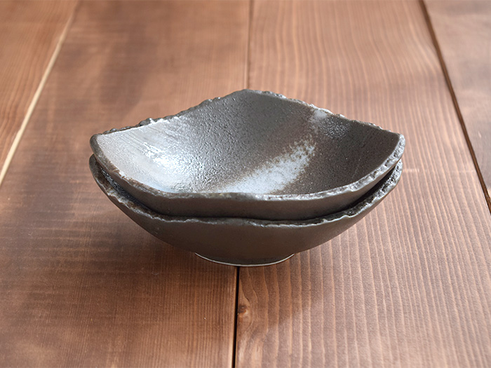 和食器 変形菱型 黒海