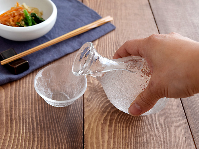 ガラス徳利 1合 岩模様 クリア