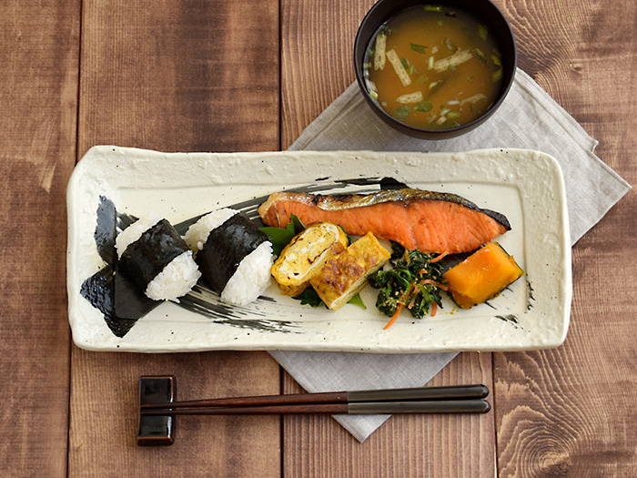 夏に嬉しいさっぱり和食！こだわりの和食器で本格和食を楽しもう