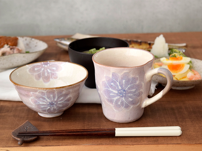 桜の季節！花をイメージした食器で賑やかな食卓づくりをしましょう！