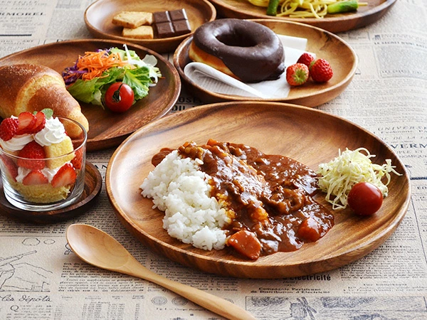 8月8日山の日！山ごはんに使えるカレー皿や樹脂製食器をご紹介