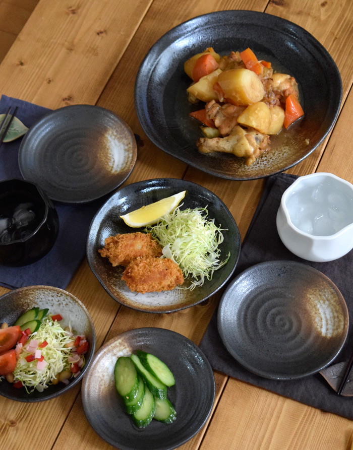 料理がおしゃれに見える黒いお皿 オシャレで安い和食器 洋食器の通販専門店テーブルウェアイースト