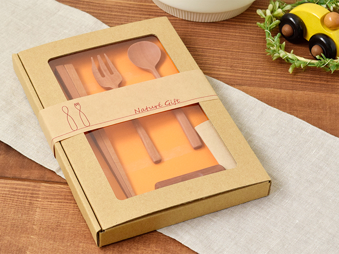 スタンダードなカトラリー
 使いやすい4点セット