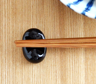 そら豆の箸置き