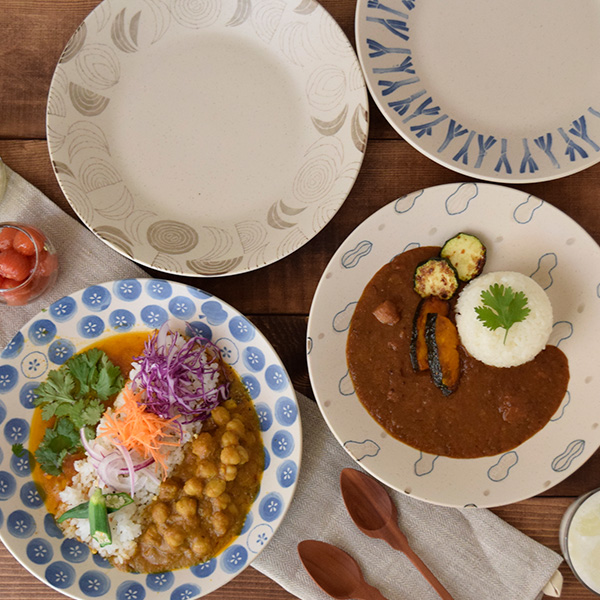 個性的な実りシリーズの大皿 カレー皿やパスタ皿に使える深皿タイプ 人気の和食器です