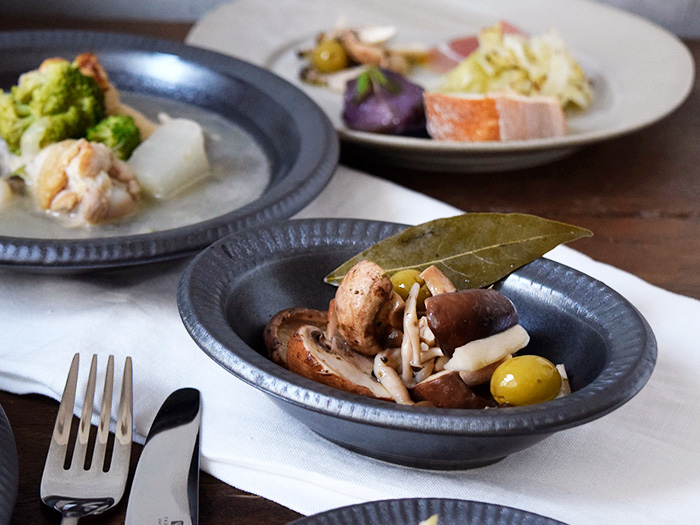 和え物などの煮物小鉢に程よいミニボウル。