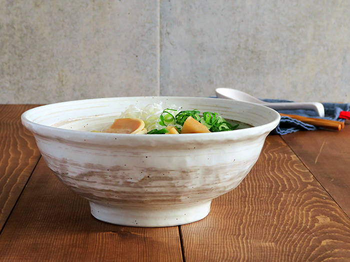 刷毛目粉引 6.8寸ラーメン丼