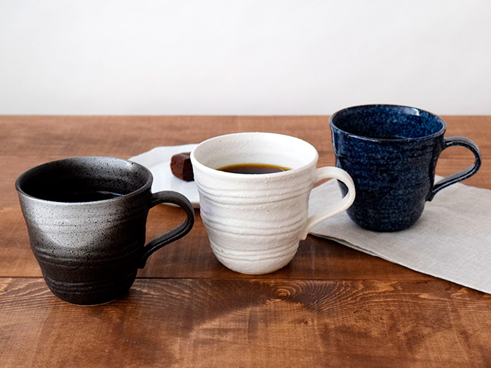 和食器と相性バッチリ、落ち着きのあるカラーバリエーション。