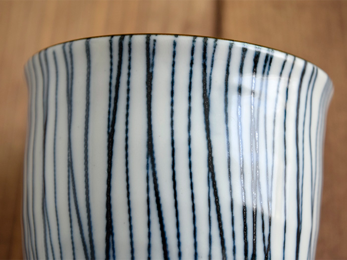 三角5寸皿 ダミ十草