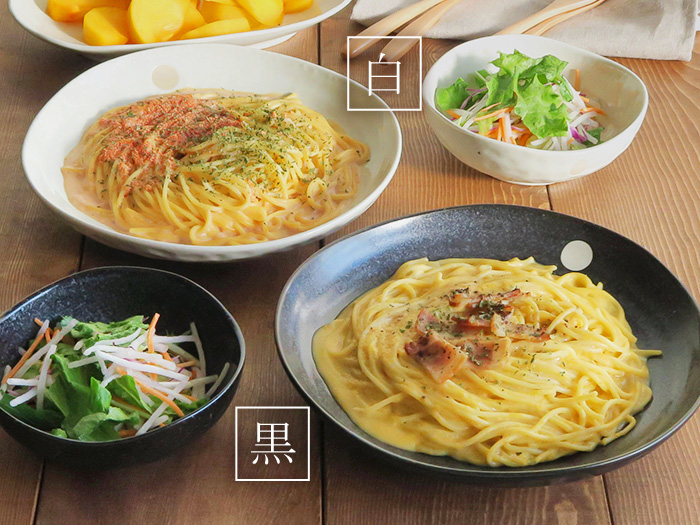 水玉 三角8寸大皿 （ドットモノトーンシリーズ）